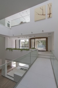 53b20ad1c07a80790f0001bc_sharifi-ha-house-nextoffice_09-530x795